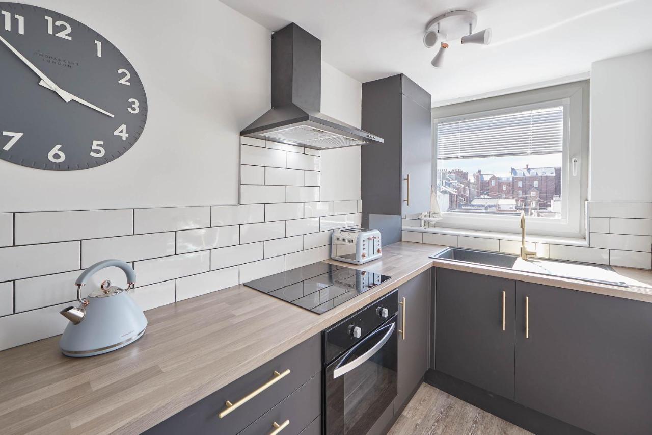Host & Stay - The Nest Вітбі Екстер'єр фото
